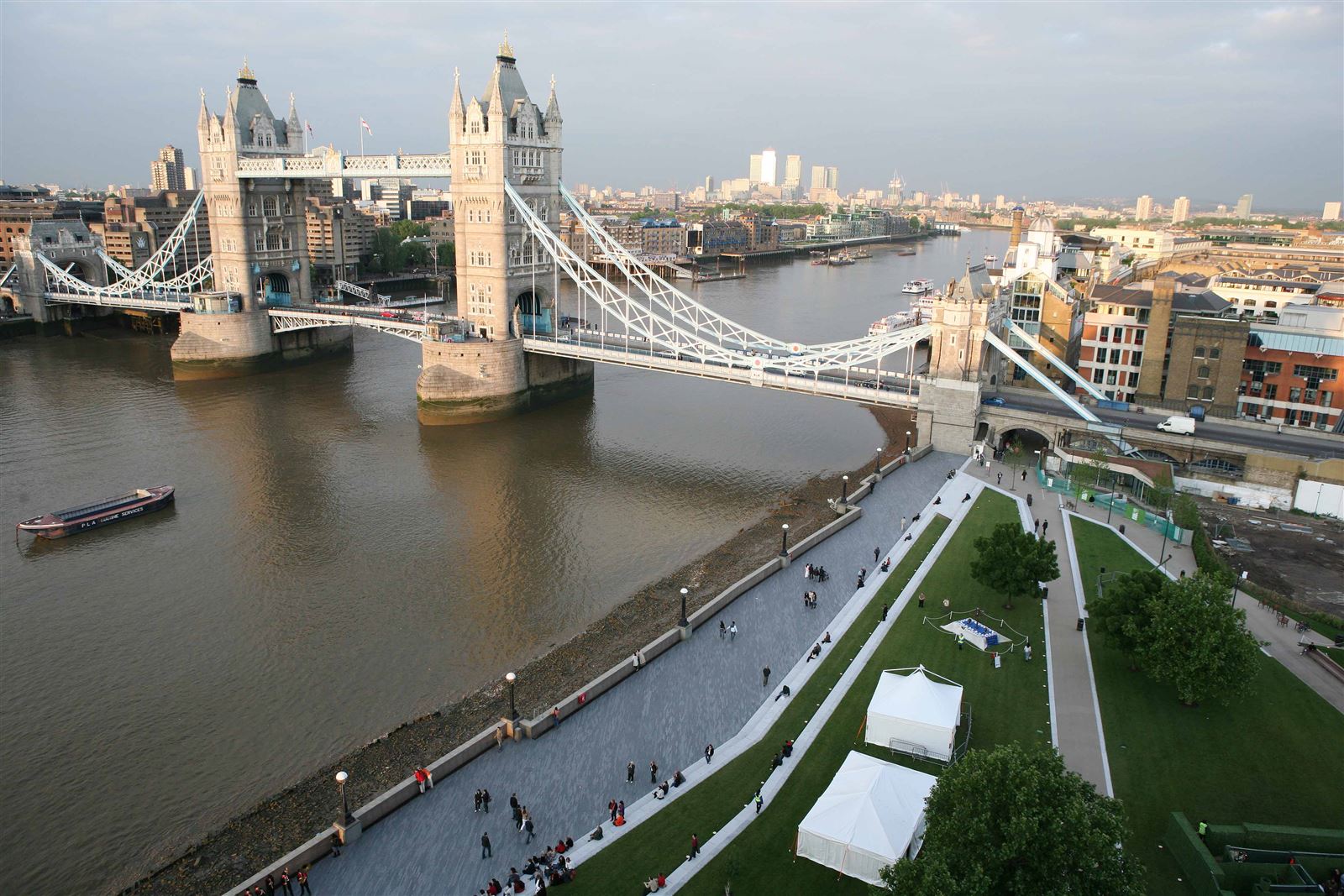 Potters Fields Park • FilmFixer